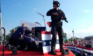 Ủy ban Mỹ nêu loạt yếu kém của Sở Mật vụ khi bảo vệ ông Trump